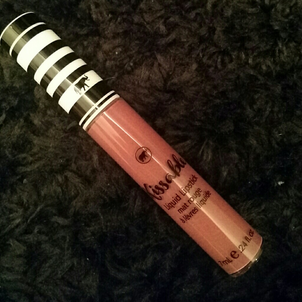 Kissable brand liquid lipstick